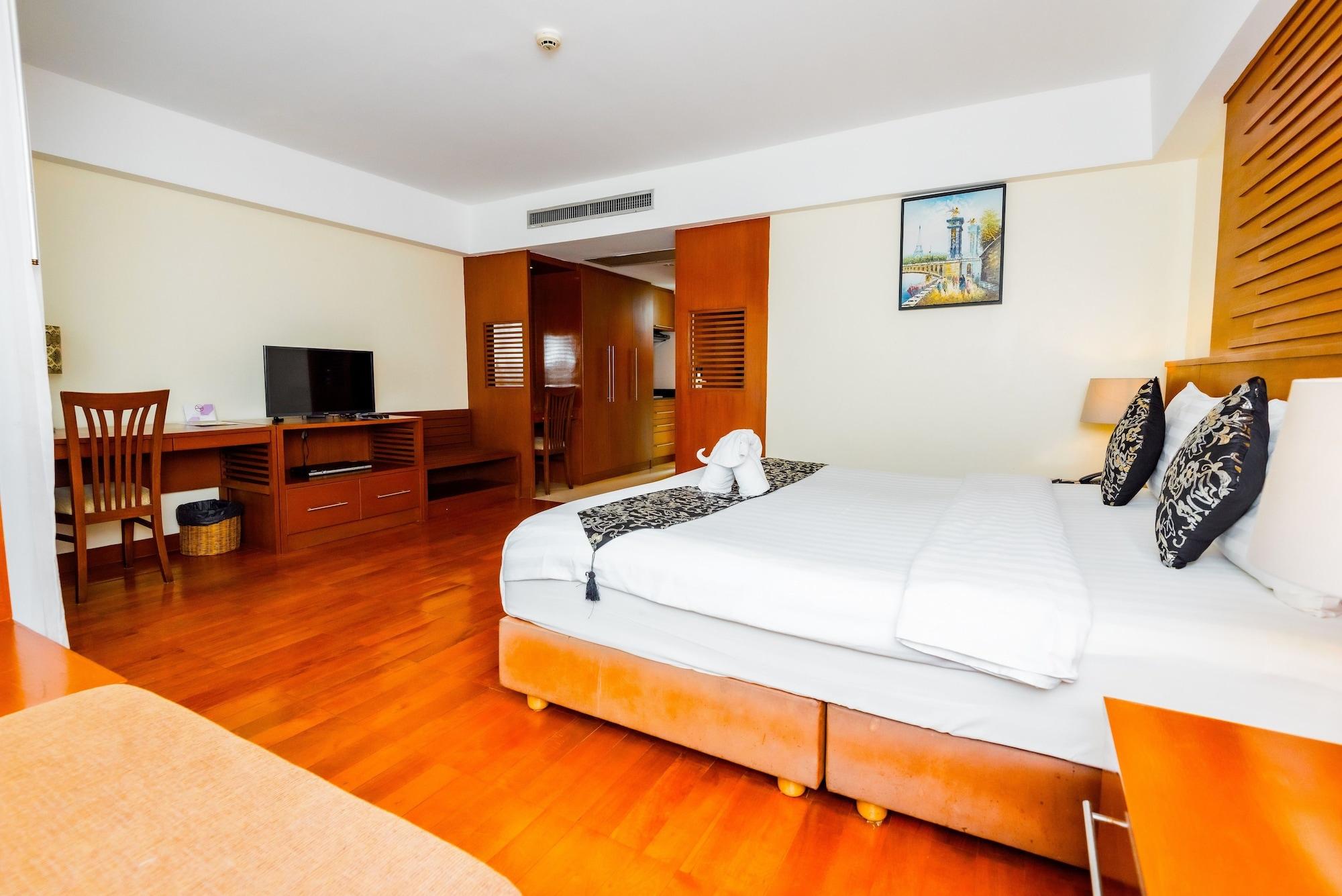 Bally Suite Sukhumvit Bangkok Kültér fotó