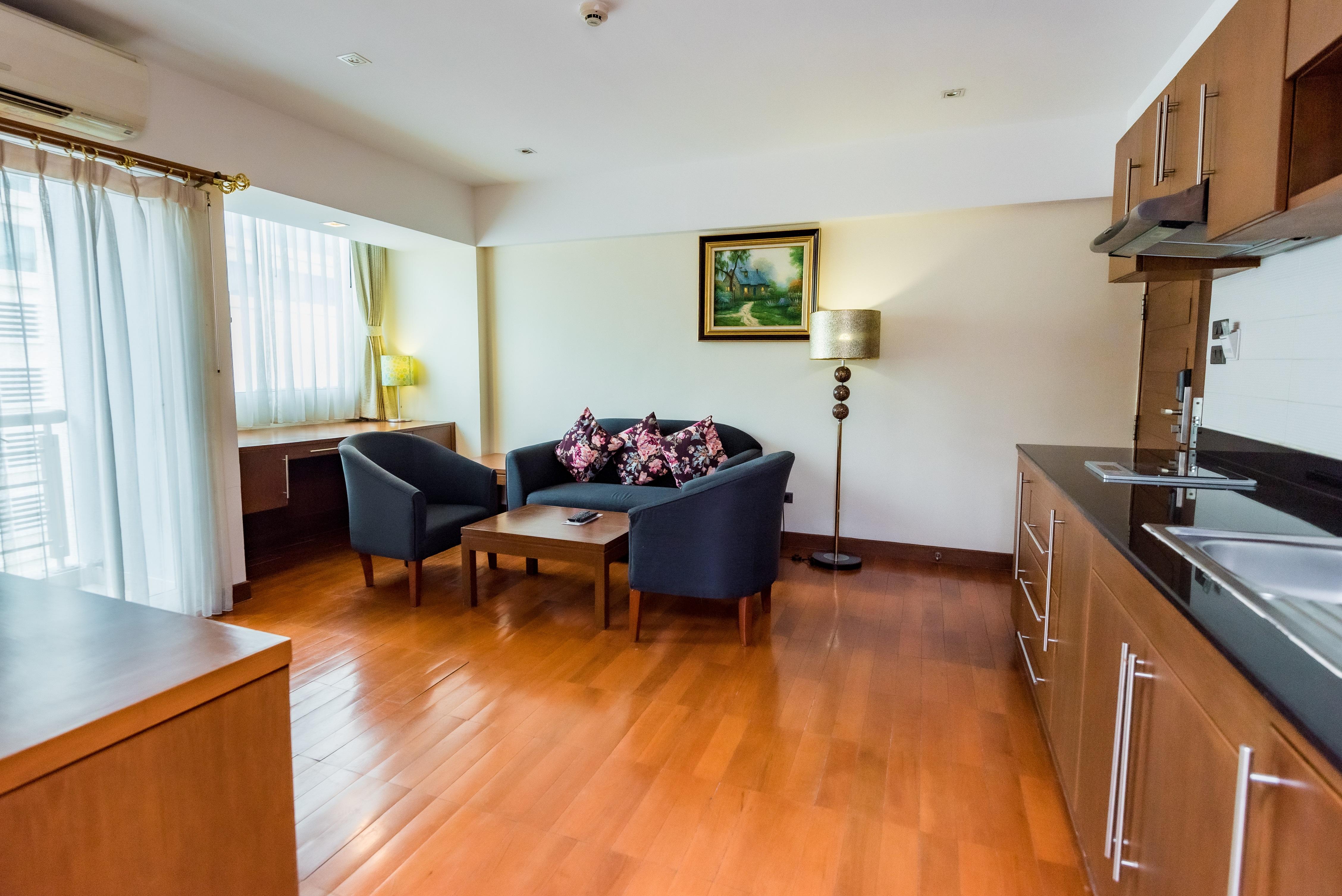 Bally Suite Sukhumvit Bangkok Kültér fotó