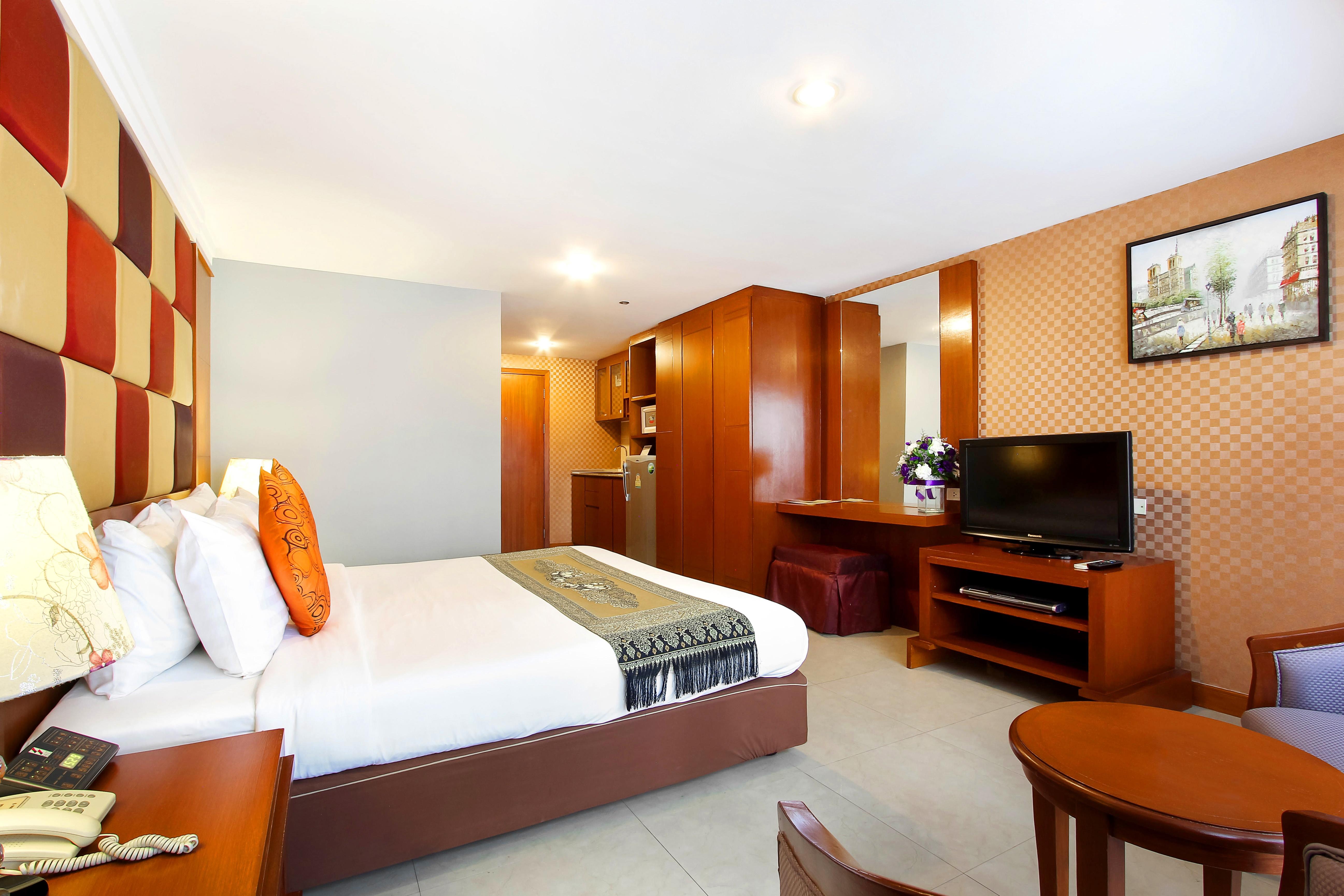 Bally Suite Sukhumvit Bangkok Kültér fotó