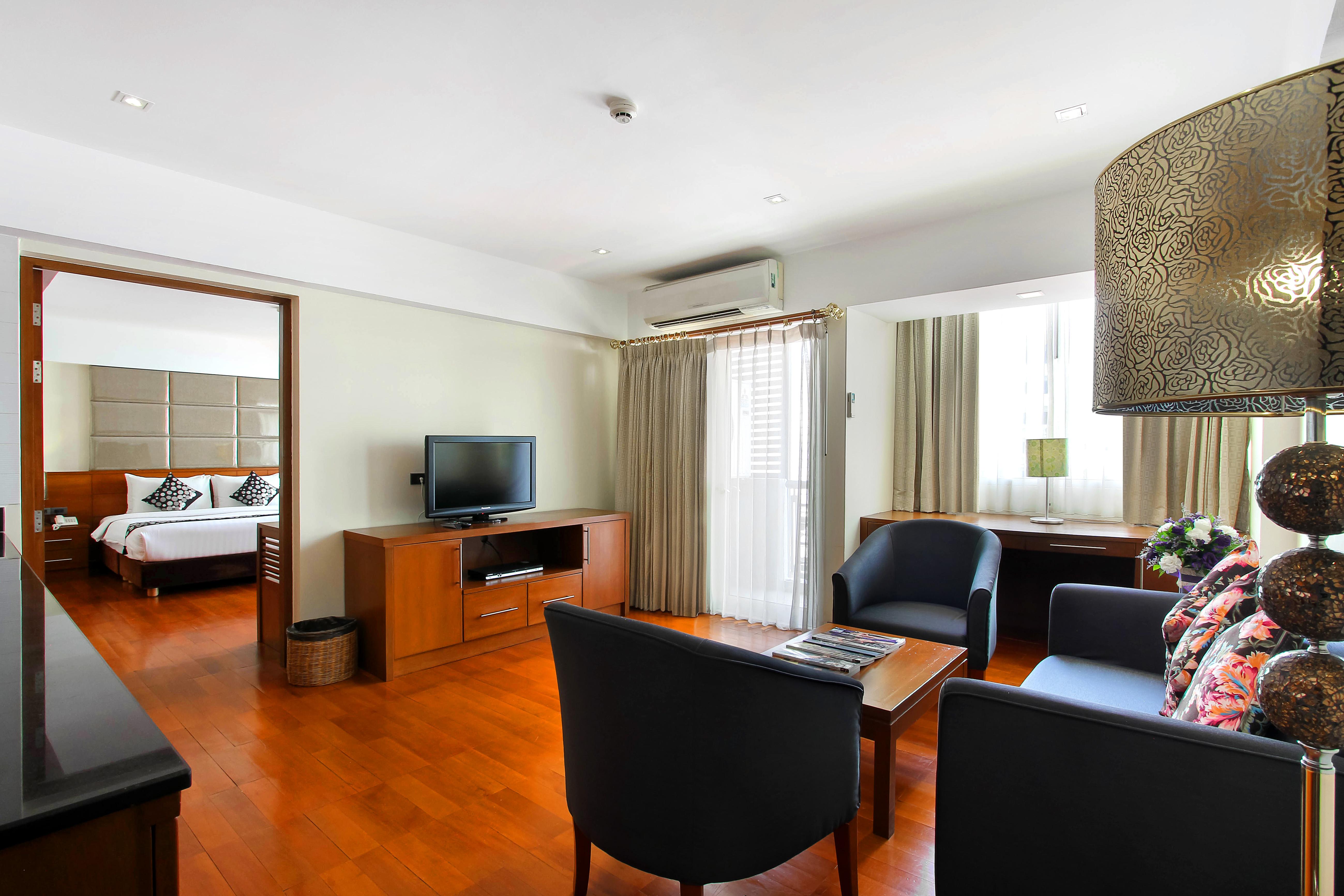 Bally Suite Sukhumvit Bangkok Kültér fotó