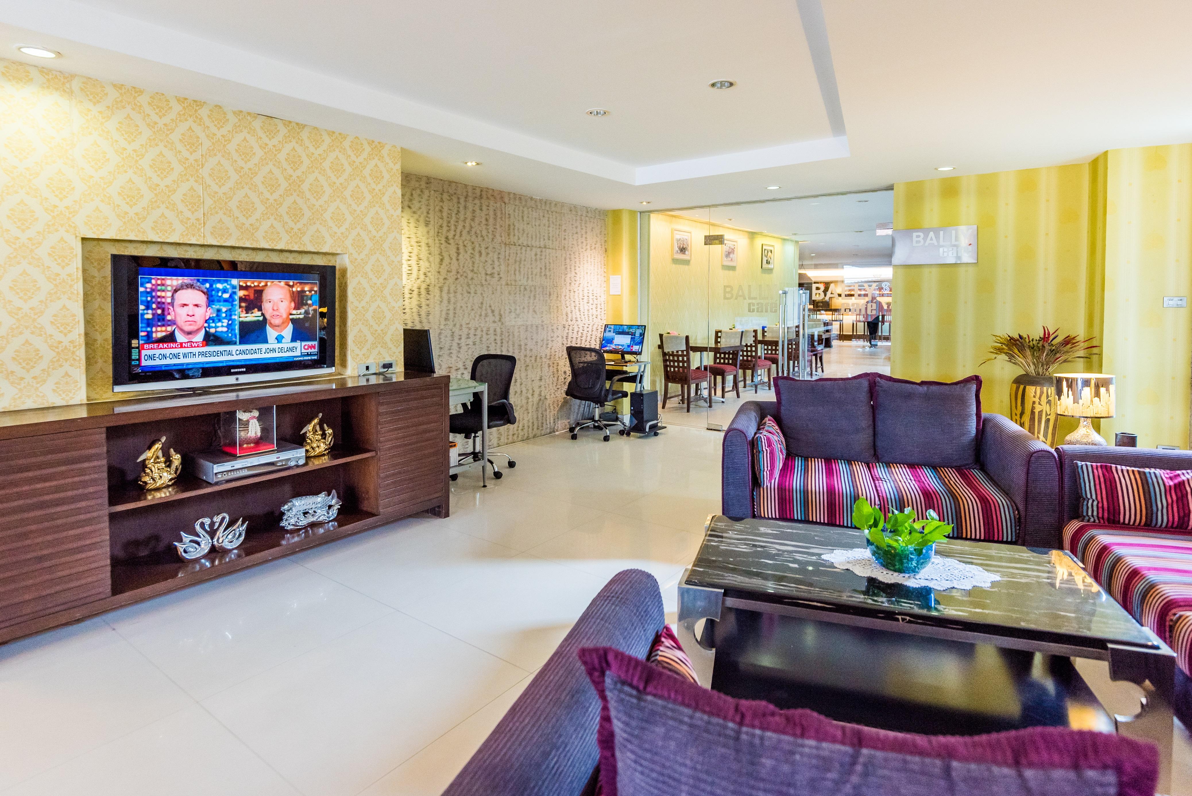 Bally Suite Sukhumvit Bangkok Kültér fotó