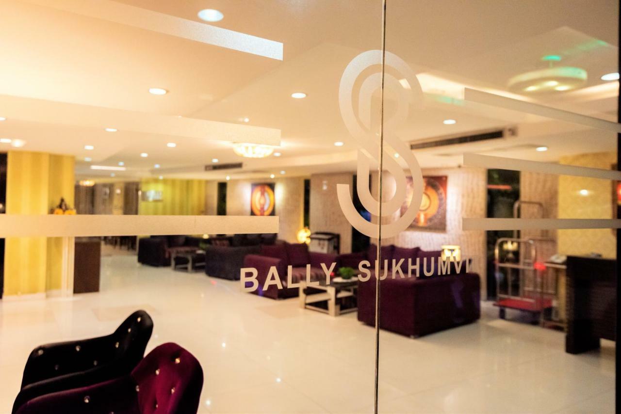 Bally Suite Sukhumvit Bangkok Kültér fotó